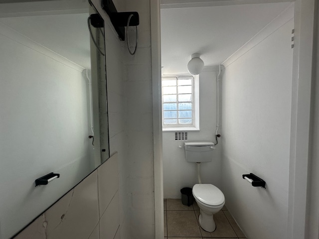 To Let Commercial Property for Rent in Maitland Western Cape